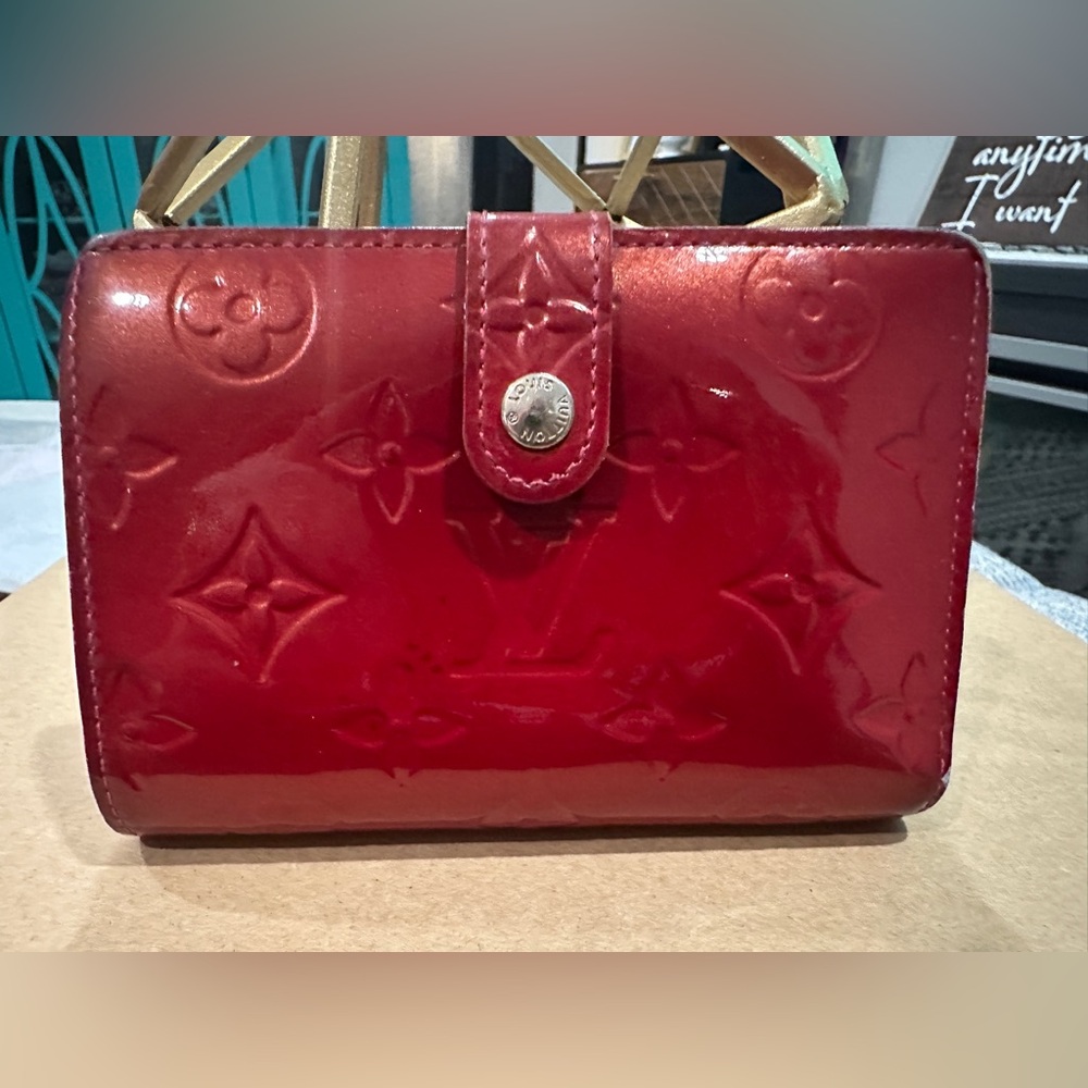 Multiple! Louis Vuitton Wallet Collection